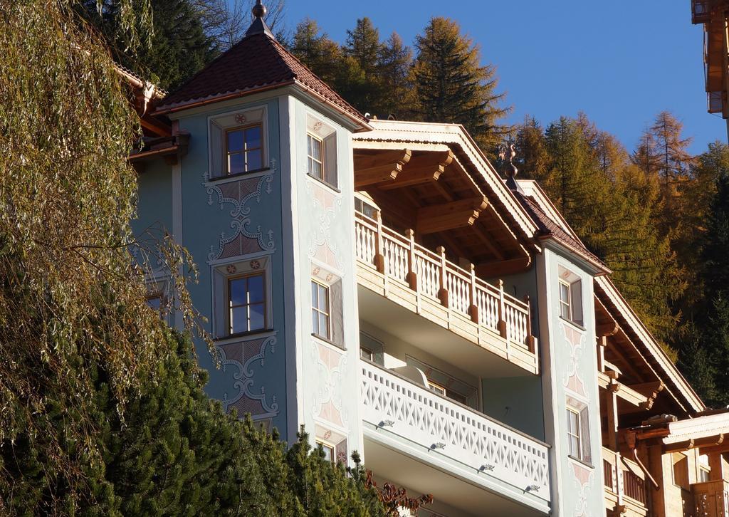Dorfhotel Beludei Santa Cristina Val Gardena Екстериор снимка