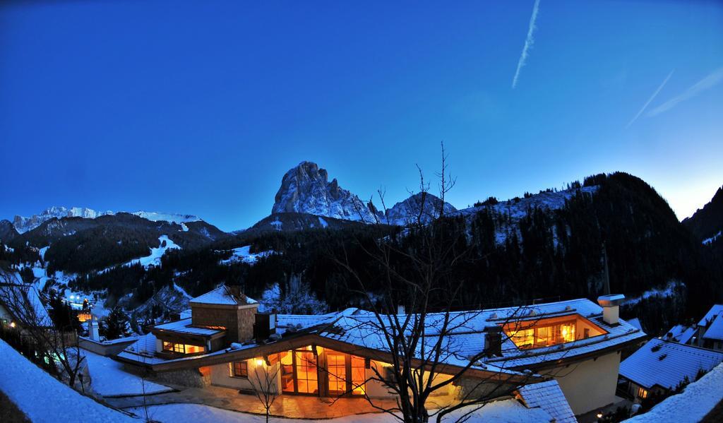 Dorfhotel Beludei Santa Cristina Val Gardena Екстериор снимка